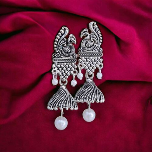 Peacock Silver Oxidised with Dropped Pearl