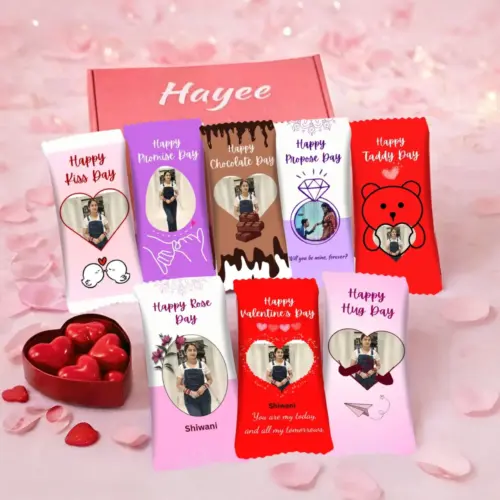 8 Days Valentine Special – 8 Personalized Photo Chocolate Hamper